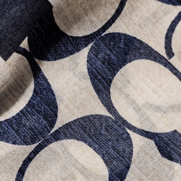 COACH SCARF - Picture 3 of 14